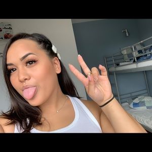 Meet your Posher, Jess